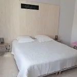 La Maison Canthez Wifi Hébergement de vacances *